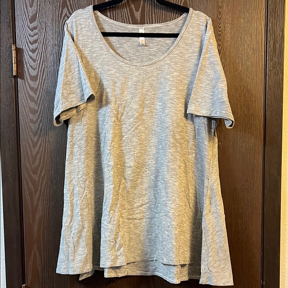 LuLaRoe Gray Oversized Short Sleeve Tee
